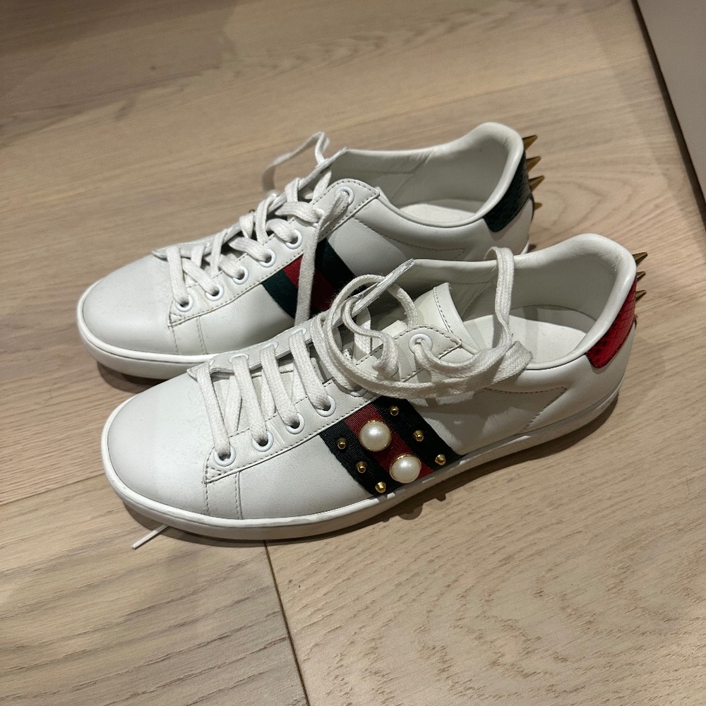 Gucci sneakers